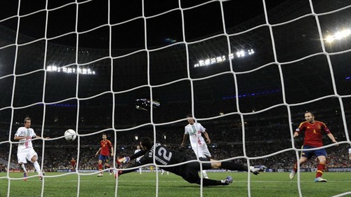 Rui Patricio: Người hùng đơn độc tại Donbass Arena